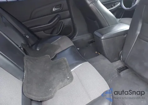 2015 Chevrolet Malibu 1Lt из США, поврежденный, VIN 1G11C5SL4FF257001